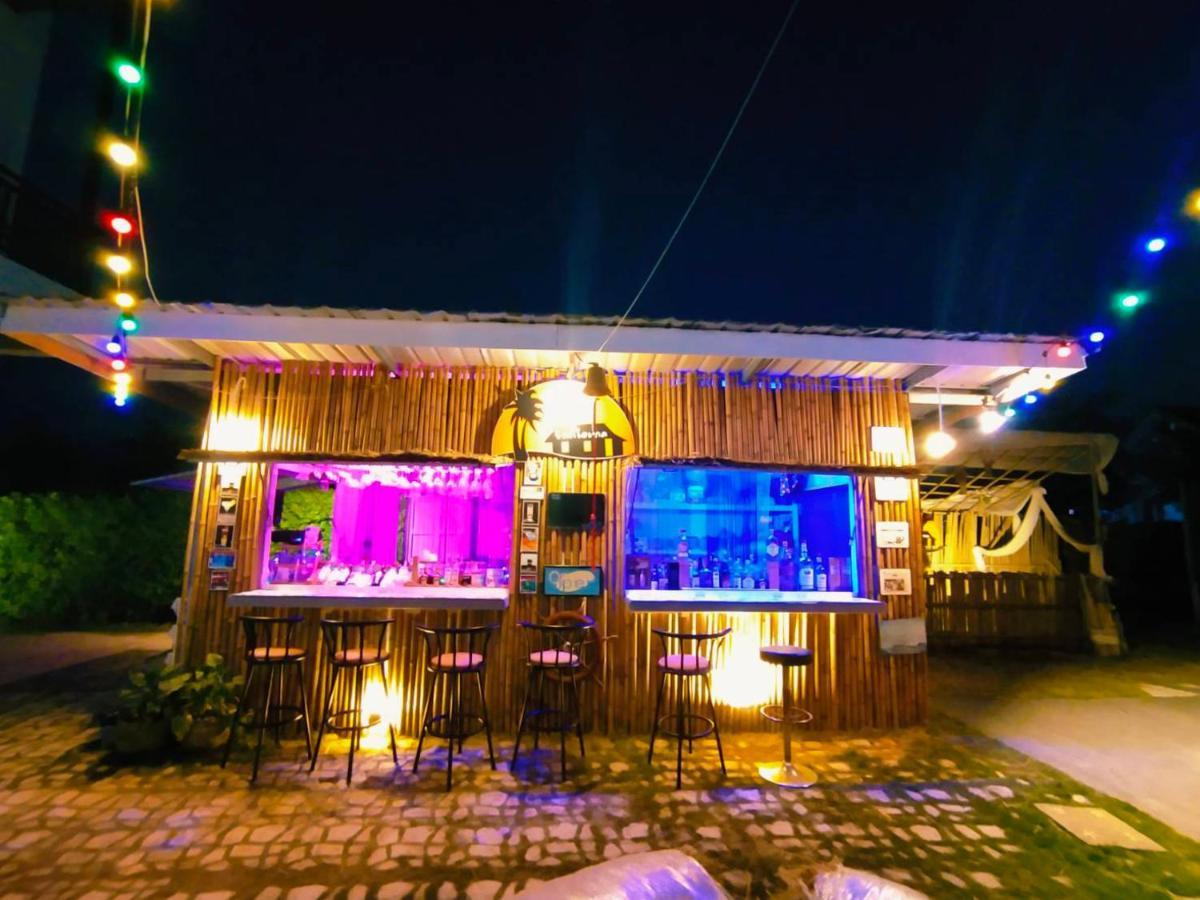 Wixky Hotel نونغ خاي المظهر الخارجي الصورة